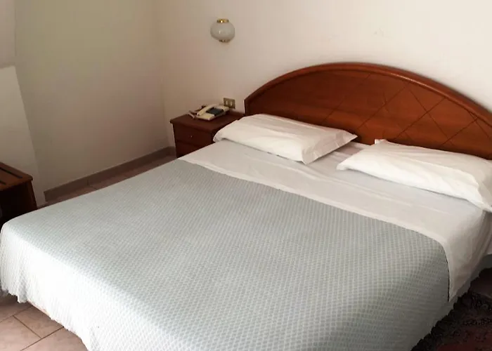 Eden Hotell